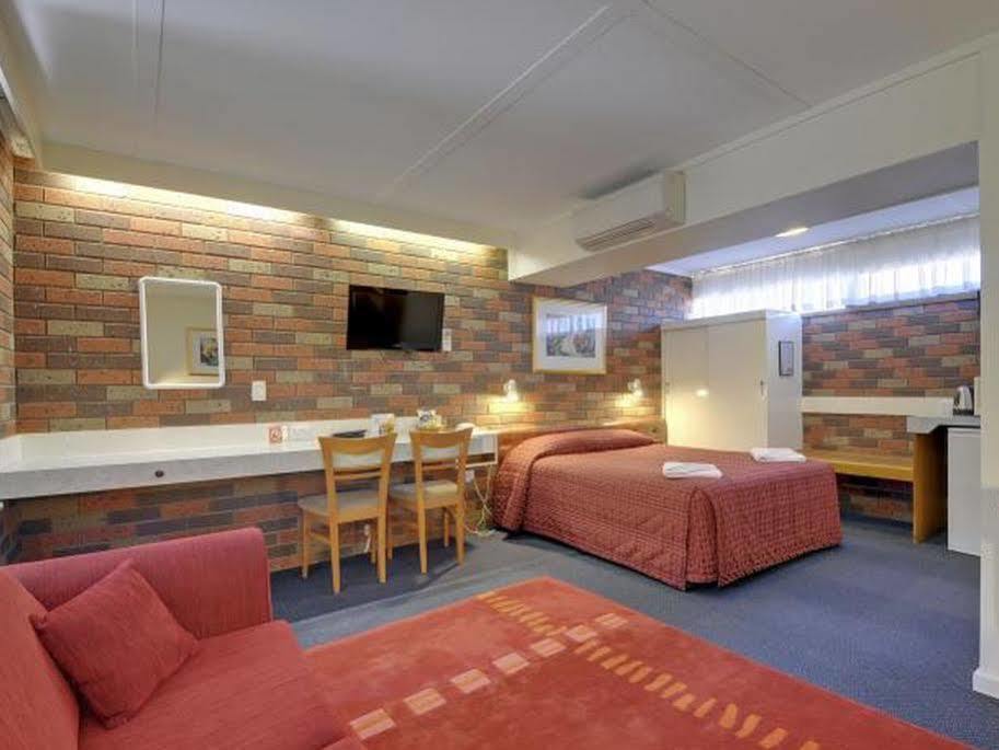 Cedar Lodge Motel Morwell Exterior foto